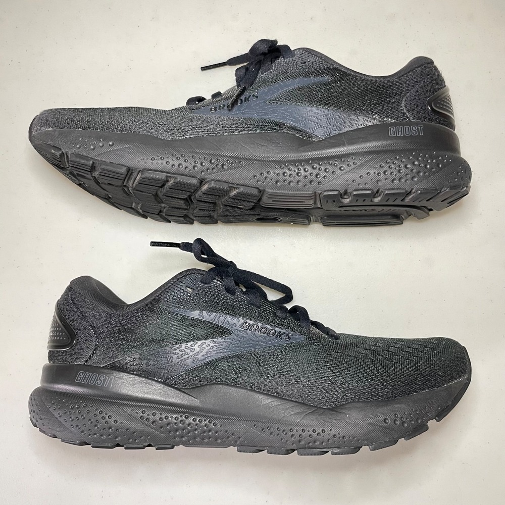Womens Size 8 (B) Brooks Ghost 16 Shoes Triple Black Athletic Running Sneakers
